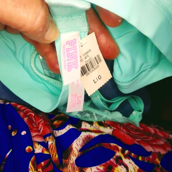 VS Pink series lace plunge bralette teal green size Large. - Picture 3 of 4